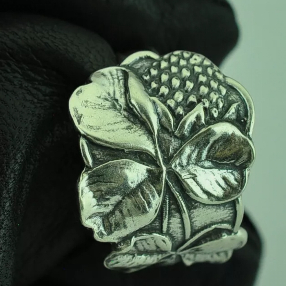 Bloomed Clover Shamrock Leaf Spoon Ring in Sterling Silver #1123